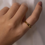 Eve Silhouette Ring